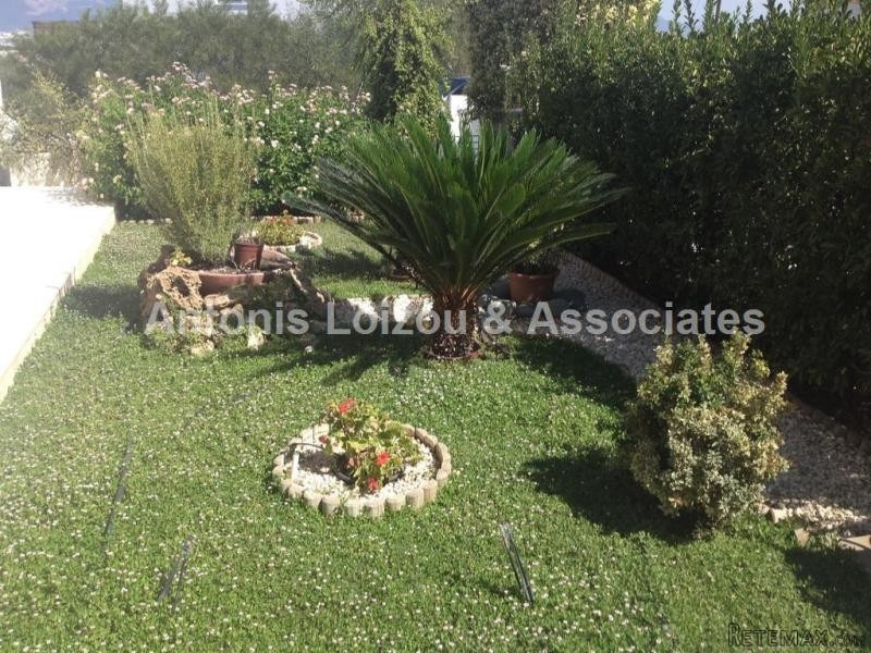 4 Bedroom House on Mont Parnasse - 2