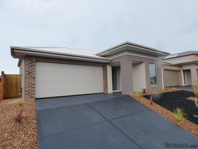 Brand New Luxury Living!