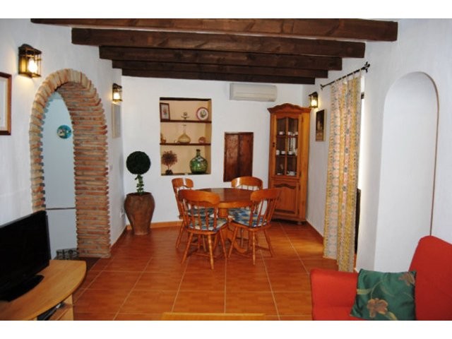 Town House for in Competa, Competa 500..