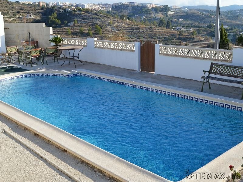 4 Bedrooms - Finca - Alicante - For Sale - 2