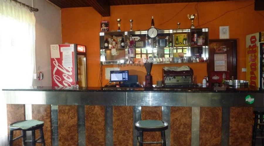 Caffe bar i trgovina kod Bjelolasice - 4