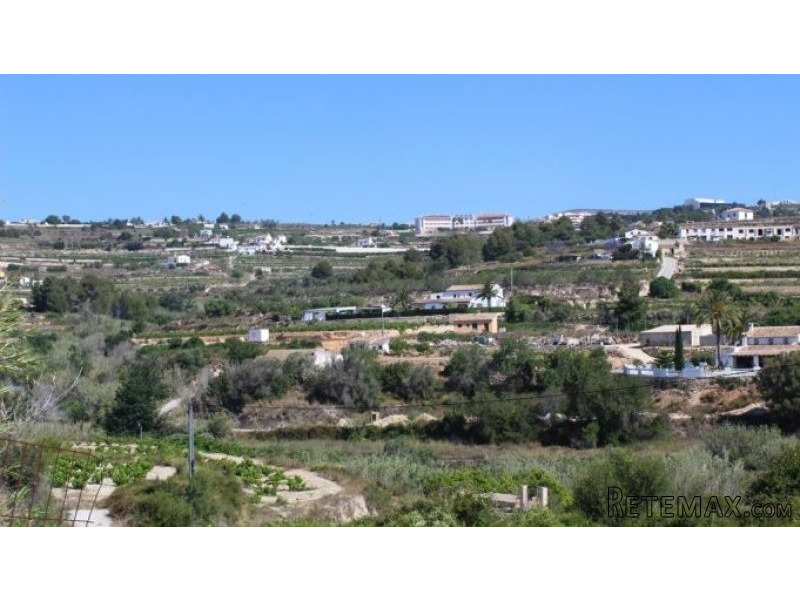 8 Bedroom 4 Bathroom Finca for sale in.. - 2