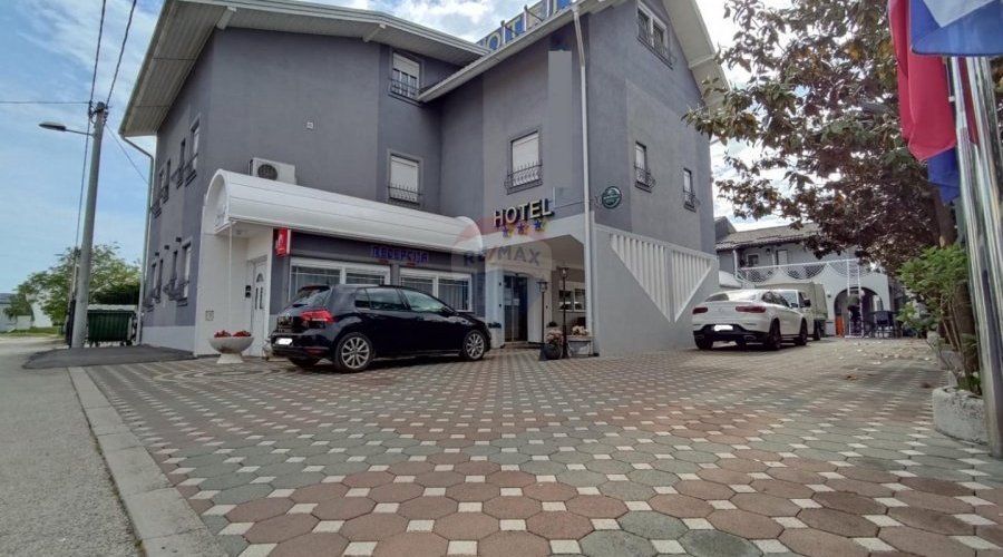 Velika Gorica, hotel 1.300 m2, 25 soba, wellness - 2