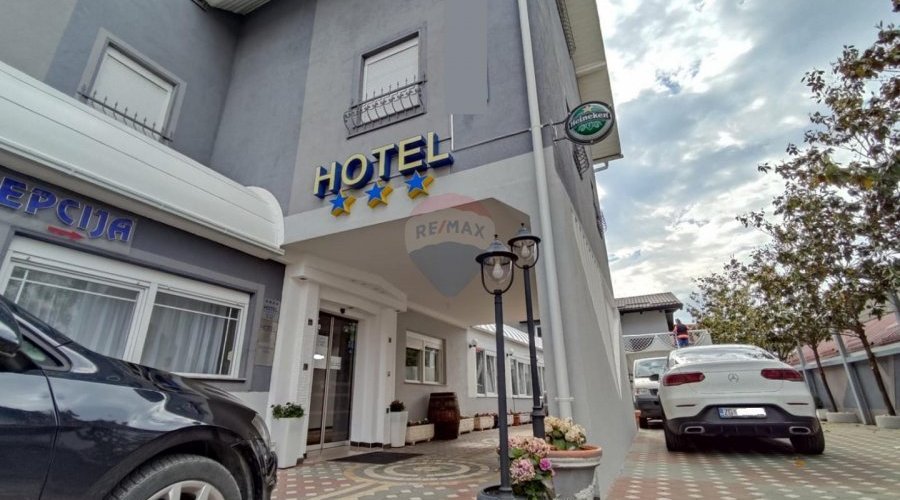 Velika Gorica, hotel 1.300 m2, 25 soba, wellness - 3