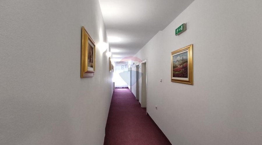 Velika Gorica, hotel 1.300 m2, 25 soba, wellness - 8