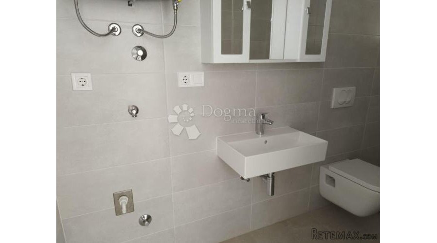 MALINSKA MALI APARTMAN BLIZU PLAŽE - 2