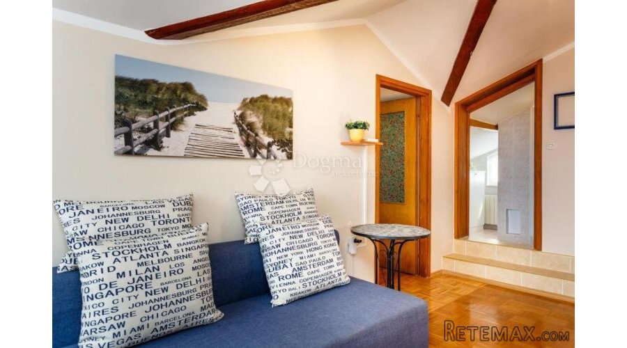 MALINSKA - APARTMANSKA KUĆA 100 m OD MORA - 9