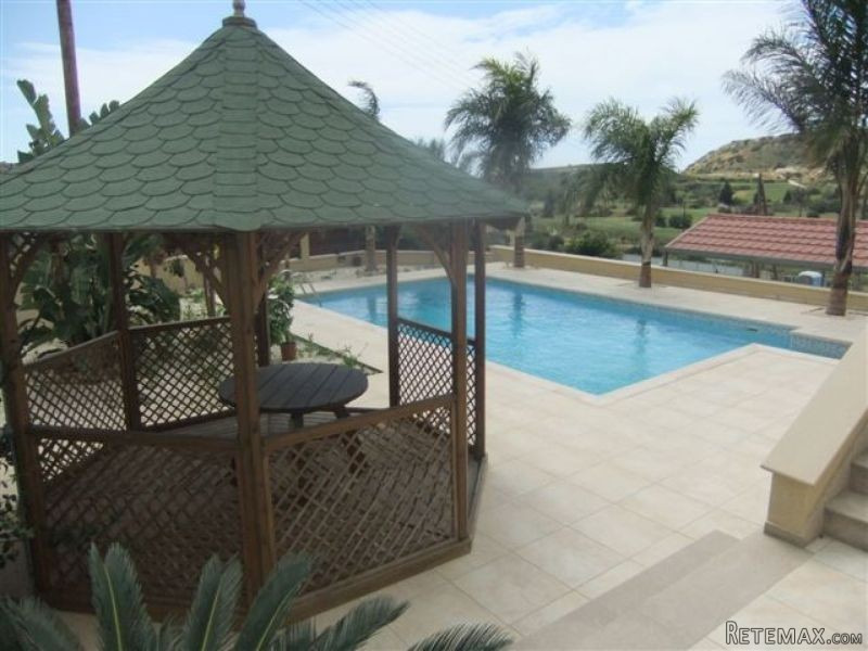 3 Bedroom House for RENT in Agios..