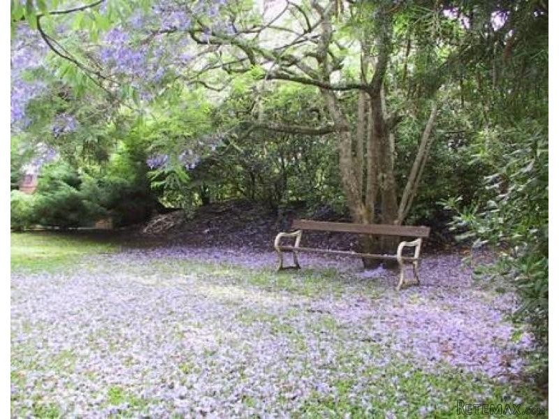 5 Bedroom House - For Rent - Beverly.. - 2
