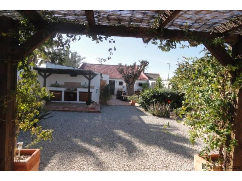 Detached Finca with legal title deeds..