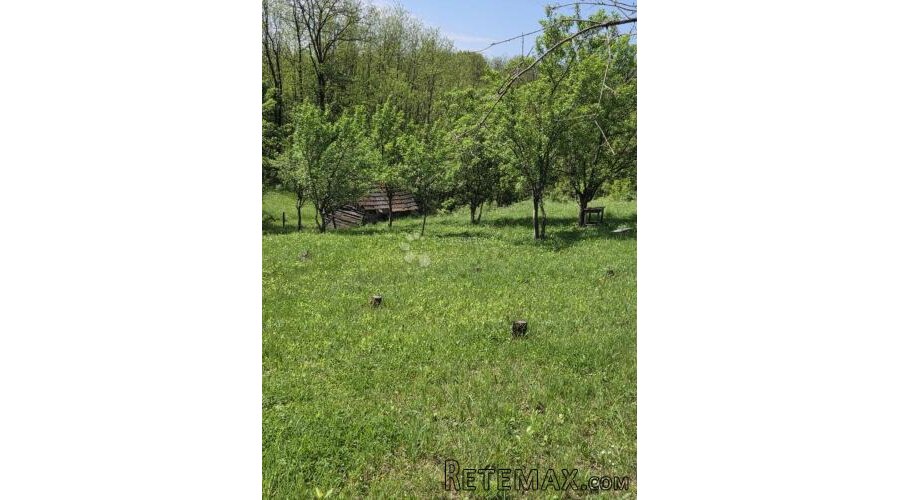 Hrebinec zemljište sa građevinskom dozvolom za vinogradarsku - 3