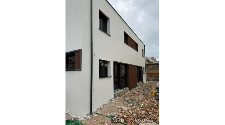 Vodice - nova kuća 130 m2 - povoljno S1 - 2