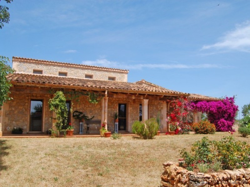 Large Stone Country House With Guest..