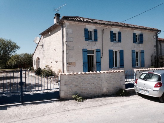 Charming Charentaise Village House