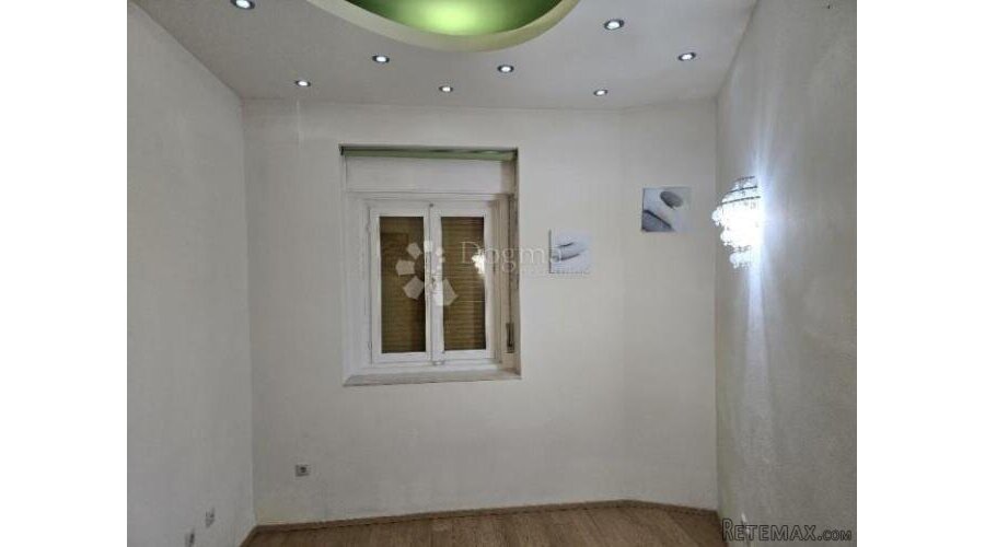 Centar,odličan PP za ured,agenciju ili salon - 2