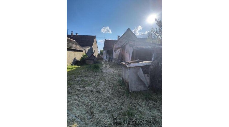 KUĆA ZA RUŠENJE- BISTRINCI - 2