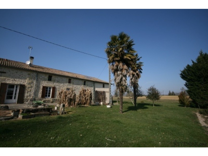 APS2318 Substantial stone farmhouse.. - 2