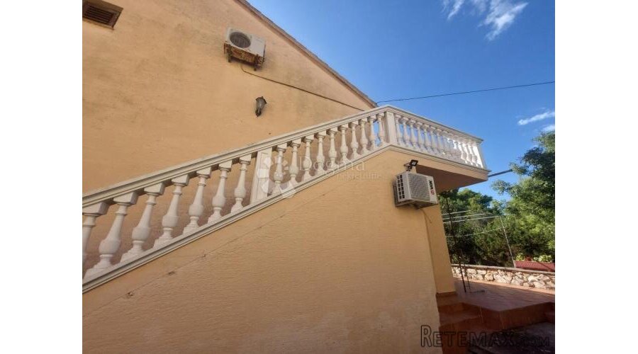 Kuća sa 5 apartmana - 2