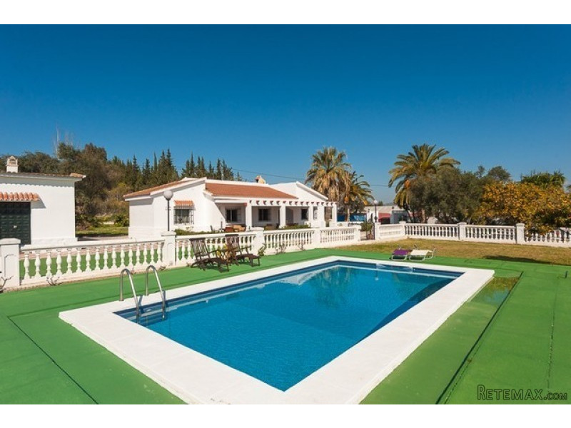 4 Bedroom Finca Villa