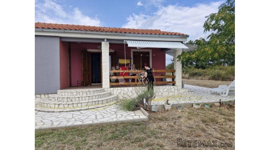 KUĆICA ZA ODMOR - 2