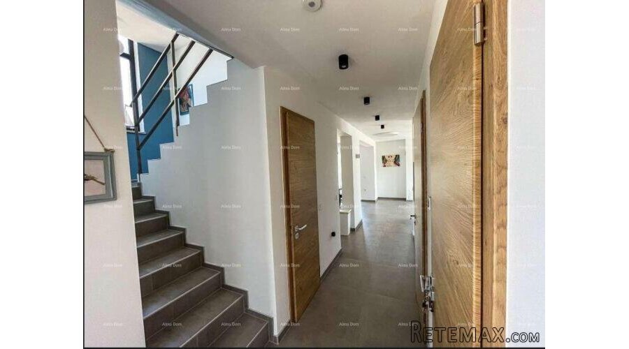 Moderna vila u Istri s pogledom na more, krovnom terasom i.. - 2