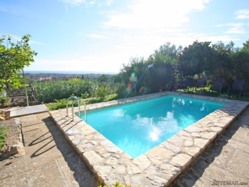 Country Home With Rental License In..