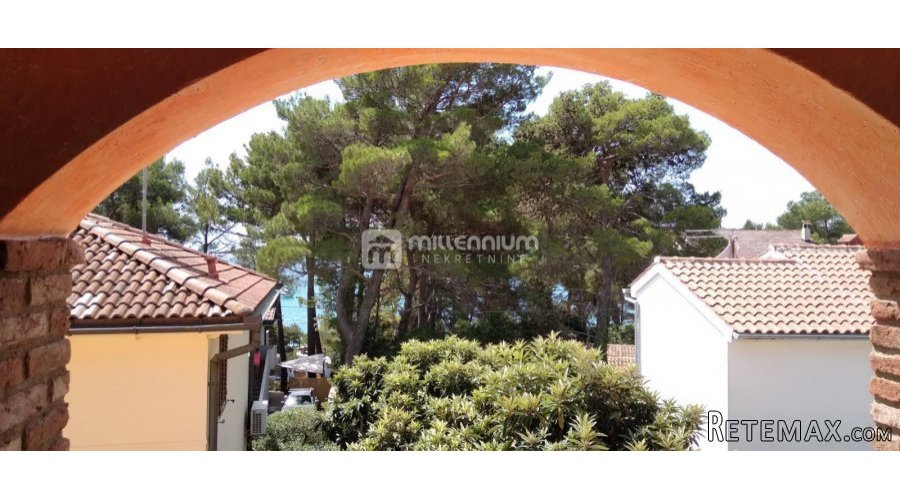 Mali Lošinj, luksuzan stan od 95m2 u rustikalnoj villi kraj.. - 2