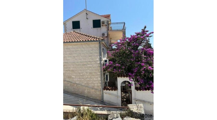 Apartmanska kuća MILNA - 2