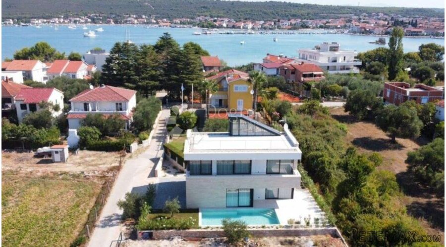 ELEGANTNA VILA BLIZU MORA - 3