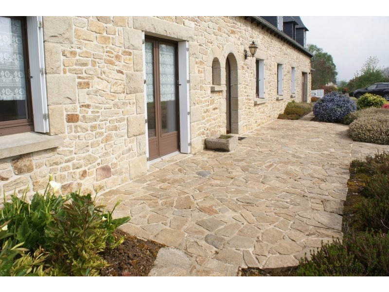 4 Bedroom Detached Longere - 2