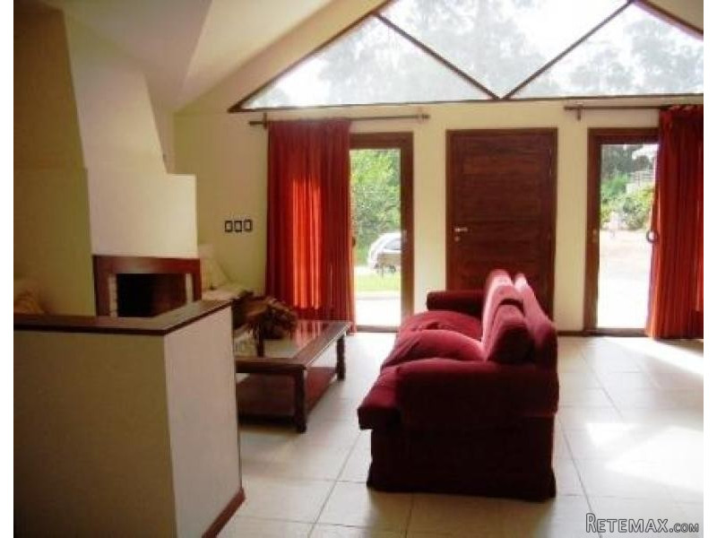 4 Bedroom House - For Rent - Beverly.. - 2