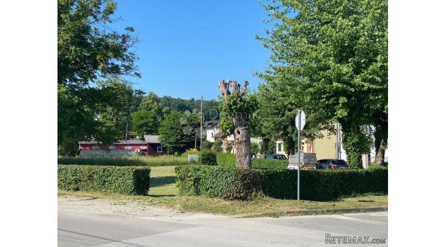 TOPUSKO CENTAR, PRILIKA!!!!!