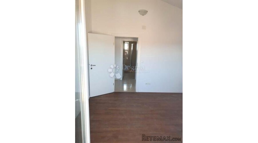 APARTMAN S BAZENOM MALINSKA - 9
