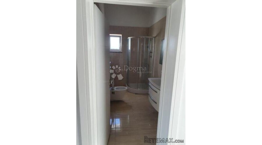 APARTMAN S BAZENOM MALINSKA - 10
