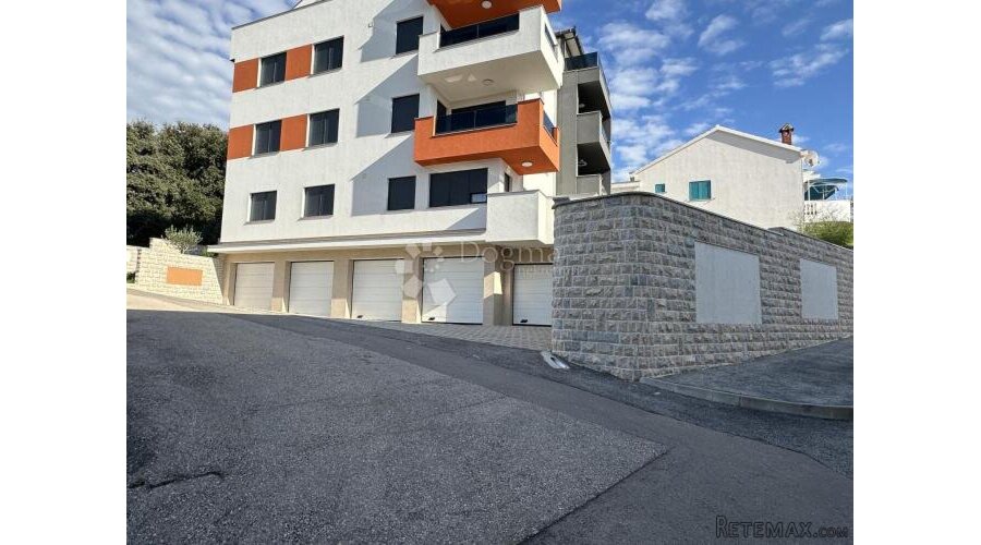 PETRČANE PENTHOUSE UZ MORE !! - 3