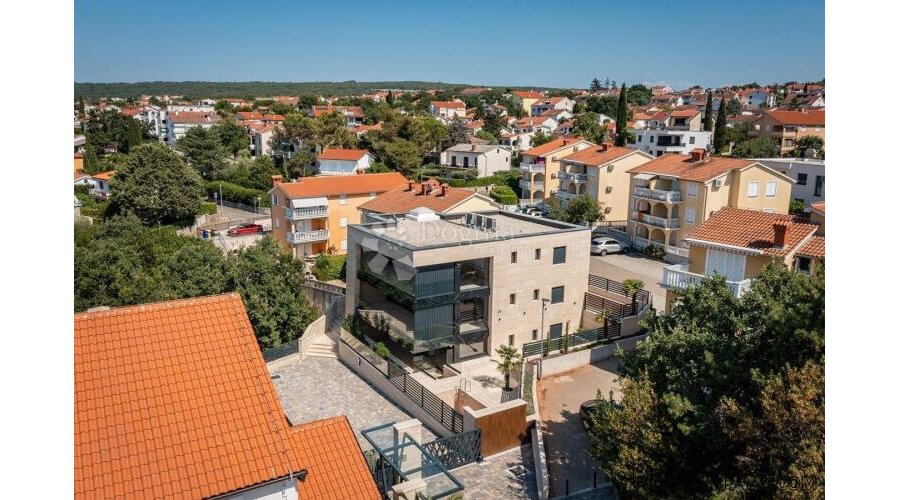 MALINSKA APARTMAN SA BAZENOM 80M OD MORA! - 9