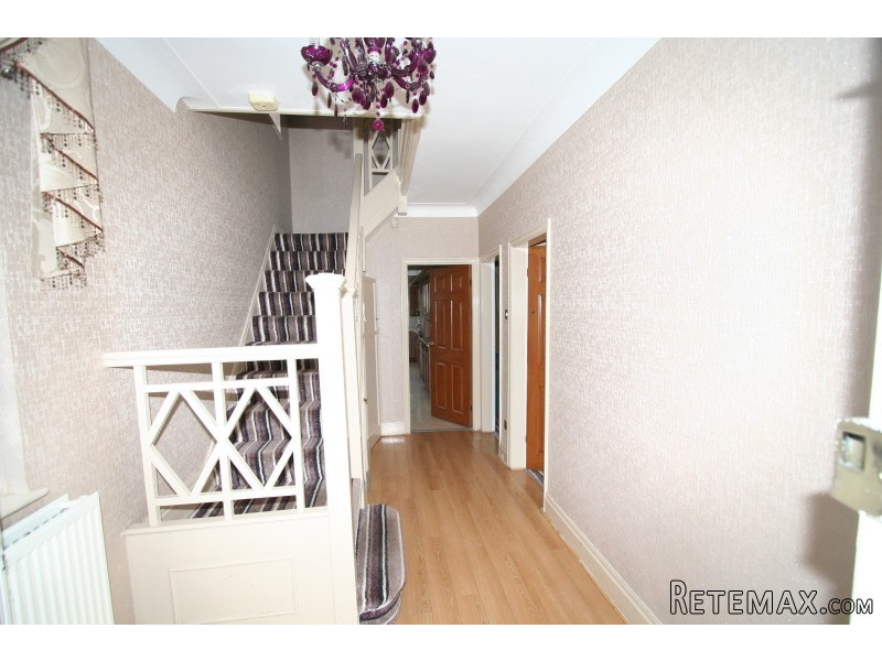 Edenfield Road, Norden, Rochdale - 2