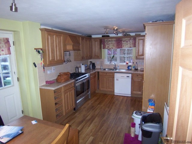 5 bedroom house in Minster On Sea.. - 2