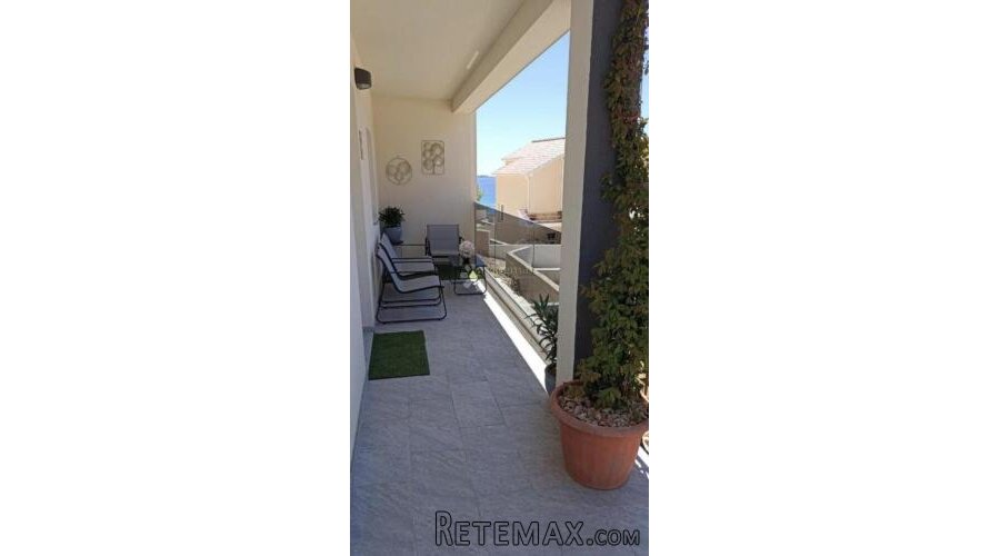 Dvojna kuća sa tri apartmana, Sevid - 2