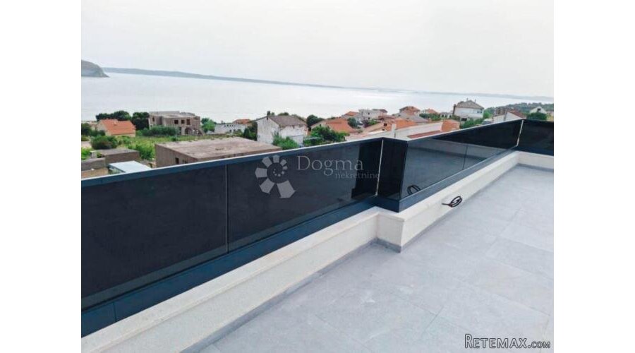Vila na 250m od mora, Rtina - 2