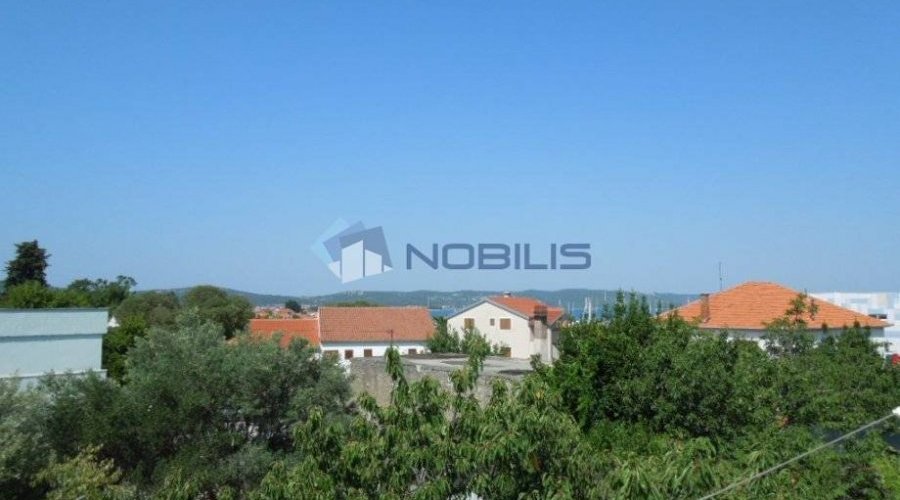 Zadar, Biograd n/M, 200m2 okućnice, apartman 105m2 - 14