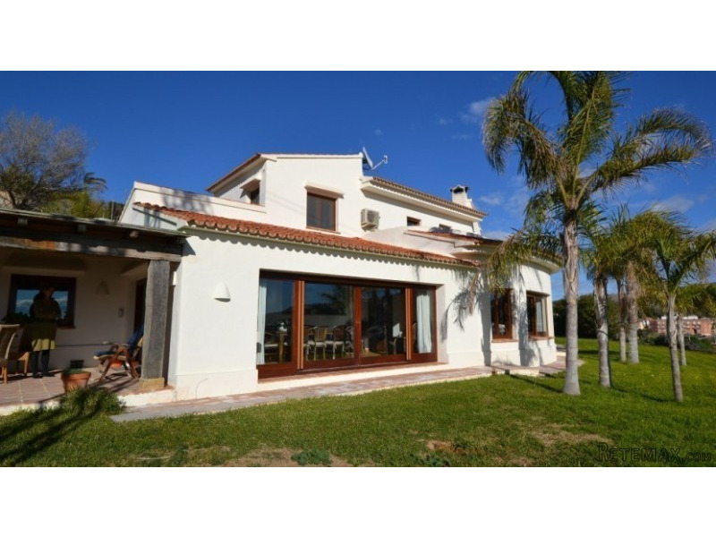 V1608 - Rustic Finca In Benitatchell -..