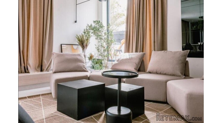 MODERNA VILLA SA BAZENOM U BLIZINI MORA! - 7