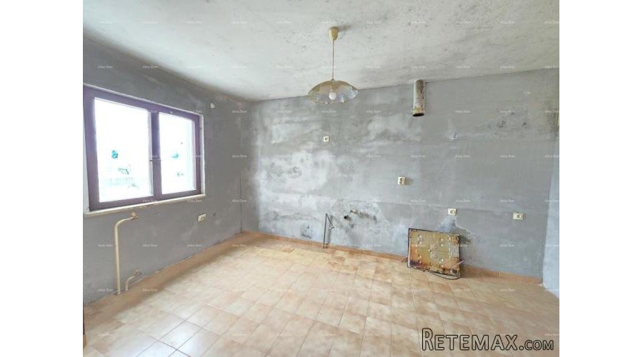Prostrana kuća u blizini Pule ! Dva stana- 2500 m² z.. - 3
