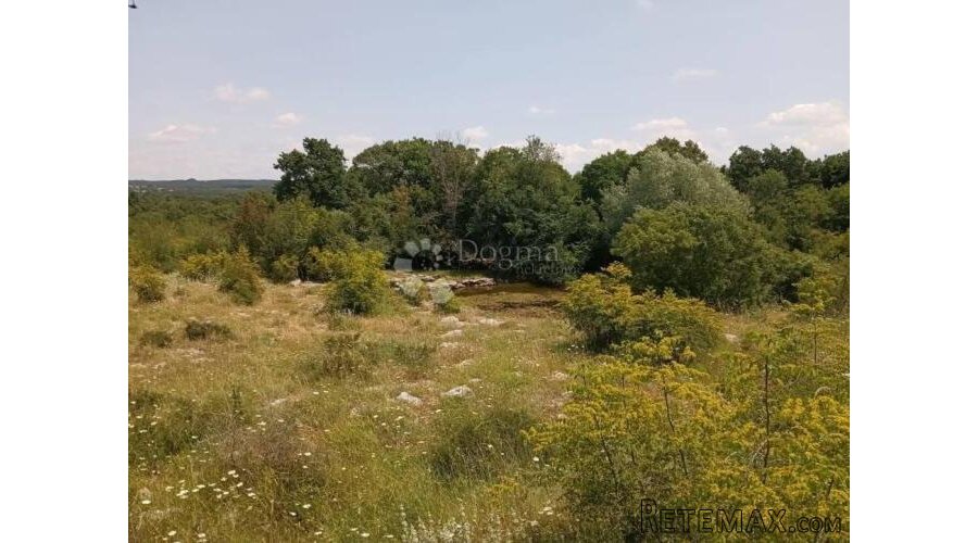 Poljoprivredno zemljište 3x 1315m2