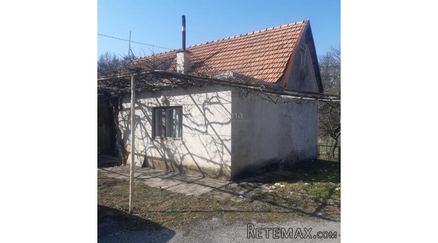 Kuća sa okućnicom i zemljištem u Oštarijama - 2