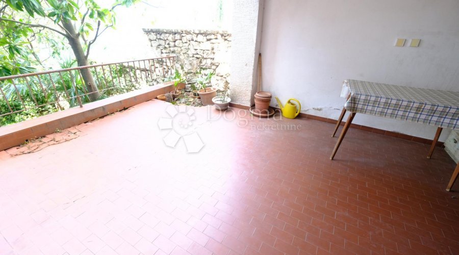 Samostojeća kuća 1. red do mora - 9
