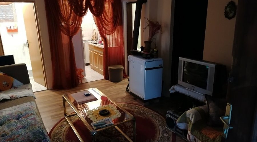 Izdaje se vikendica na Srebrnom Jezeru - 2