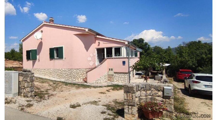 PREDIVNA KUĆA U BLIZINI MORA - 3