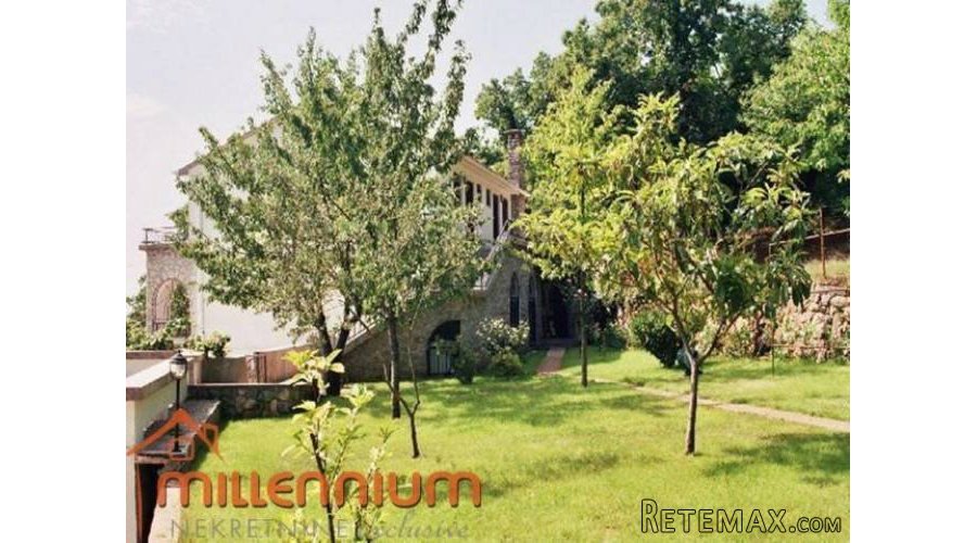 KUĆA, LOVRAN, 380m2, VELIKA OKUĆNICA S MARUNIMA - 2